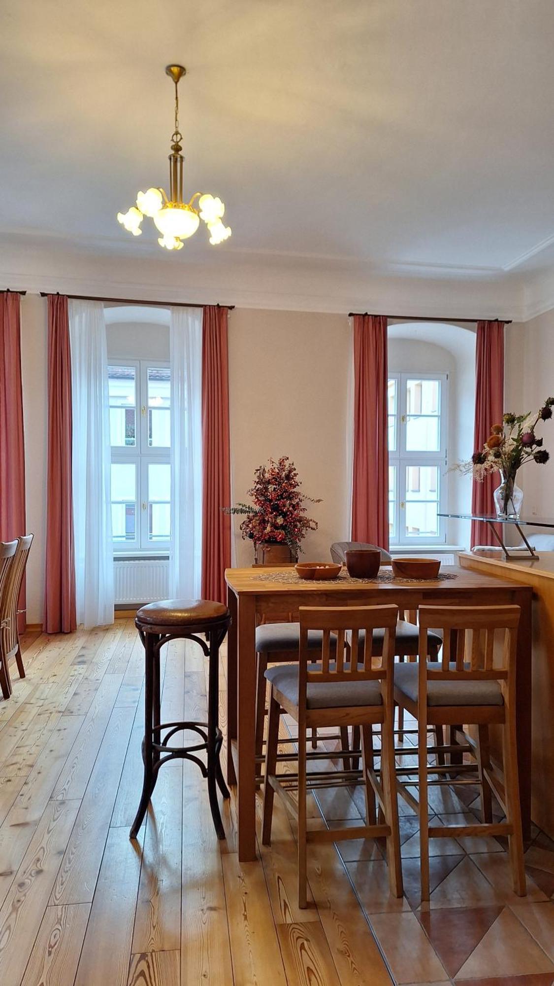 Stadtpalais Romantik-Suite 3 Zimmer Maximal 6 Personen Bautzen Luaran gambar