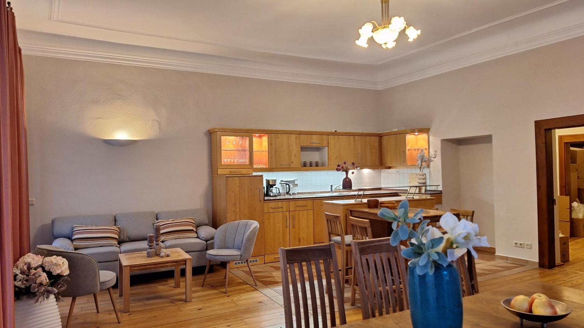 Stadtpalais Romantik-Suite 3 Zimmer Maximal 6 Personen Bautzen Luaran gambar