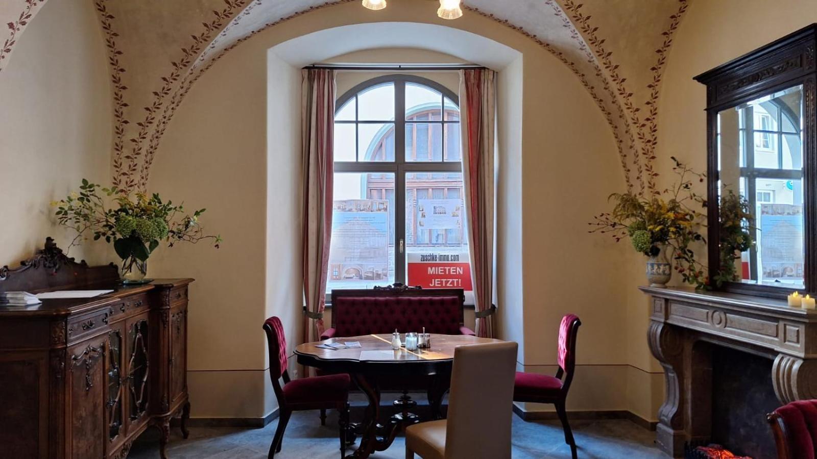 Stadtpalais Romantik-Suite 3 Zimmer Maximal 6 Personen Bautzen Luaran gambar