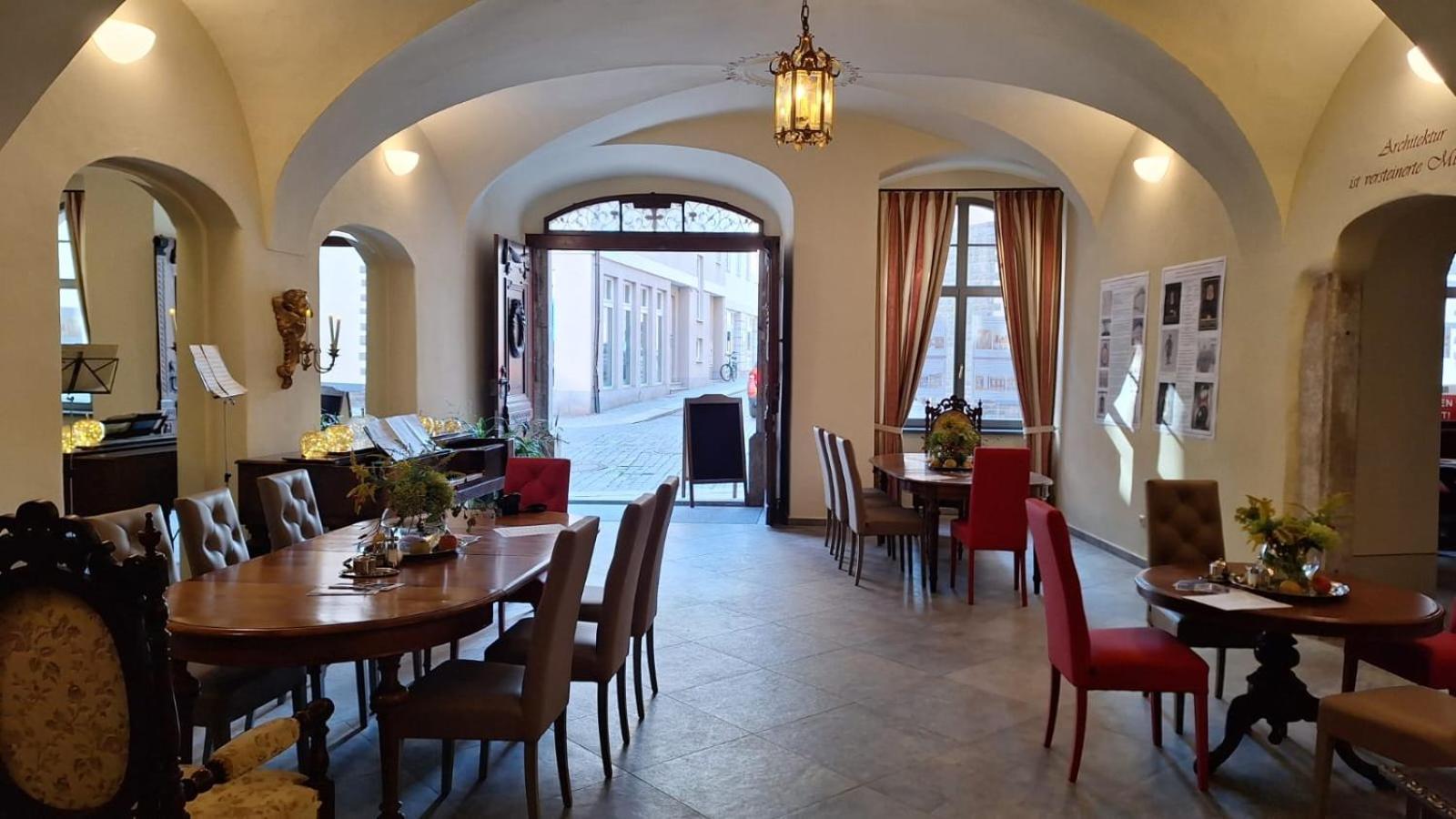 Stadtpalais Romantik-Suite 3 Zimmer Maximal 6 Personen Bautzen Luaran gambar